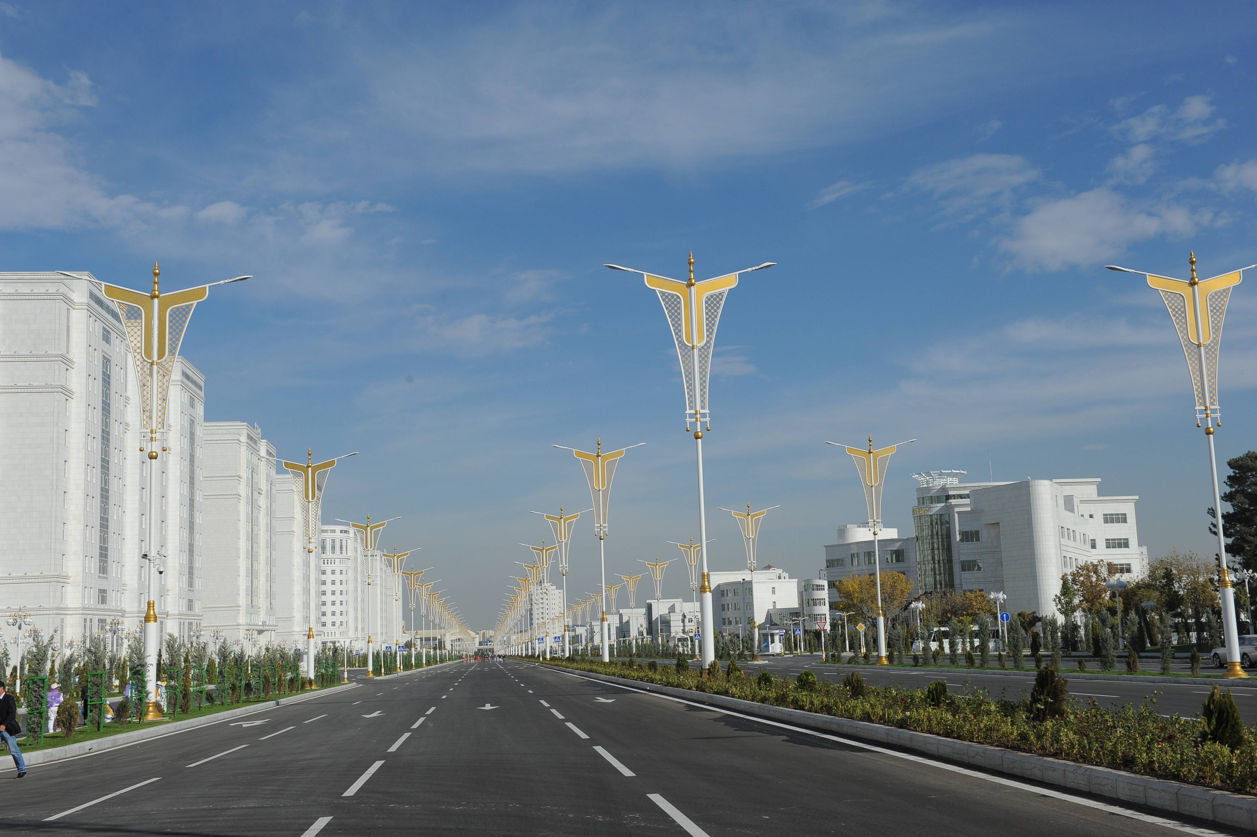 Oguz han köçesi, awtoulag ýol Aşgabat (13tapgyr)